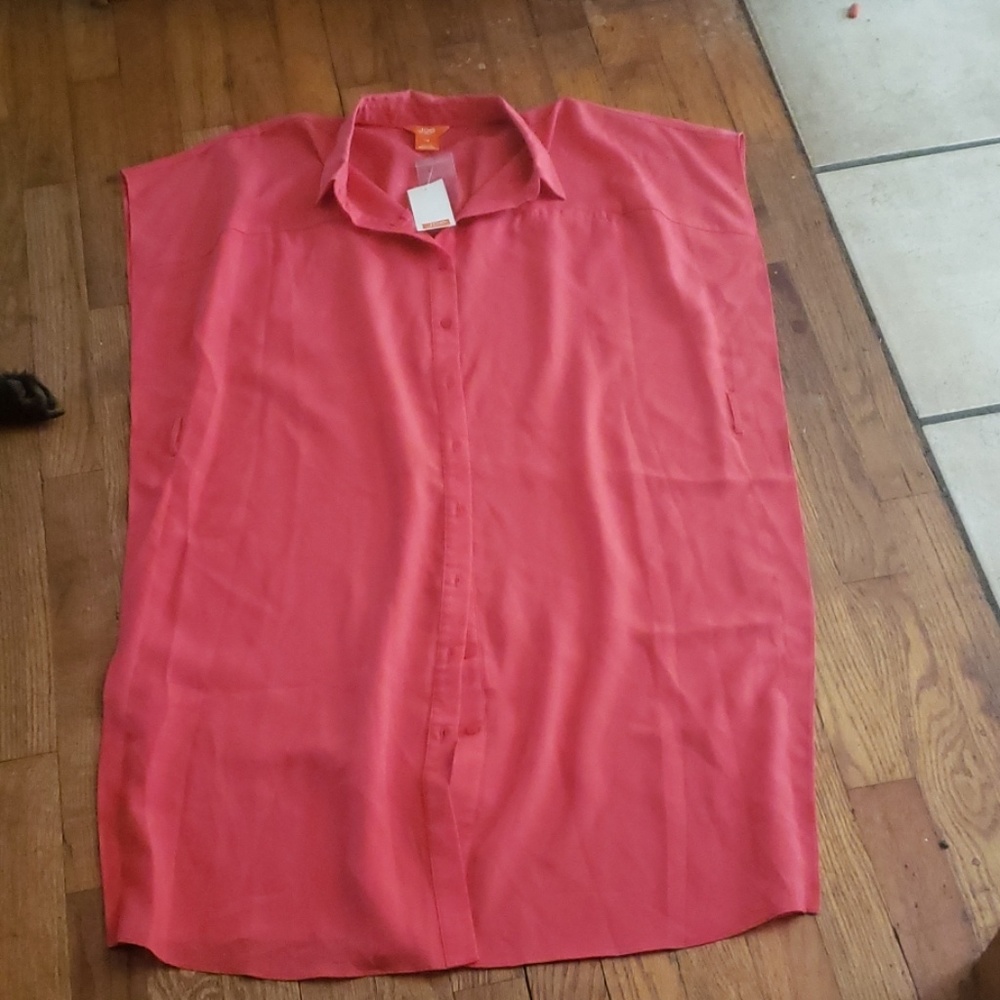 Sheath dress.